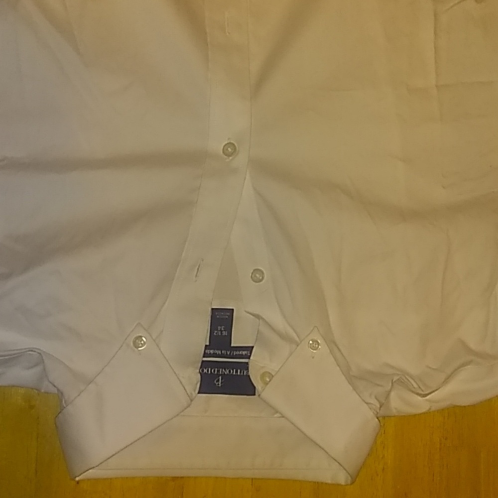 Buttoned Down Amazon Brand white dress shirt